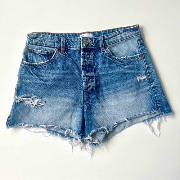 ZARA • Women’s High Waist Side Slit Distressed Denim Shorts • Size 10 - Picture 1 of 13